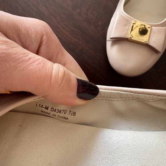 Cole Haan nude leather bow gold detail ballet flat new without box 7.5 - Picture 4 of 5